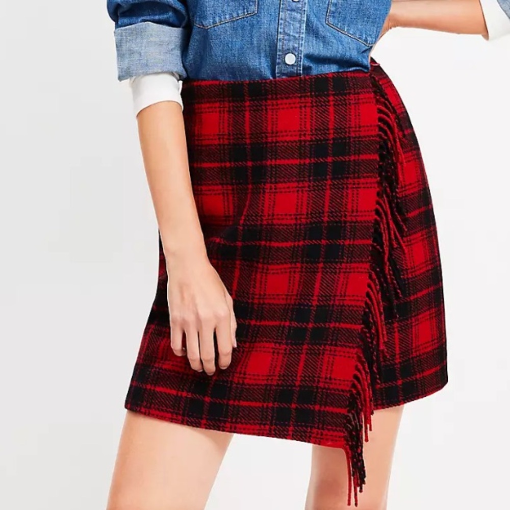 LOFT Plaid Fringe Mini Wrap Skirt Red and Black size 6